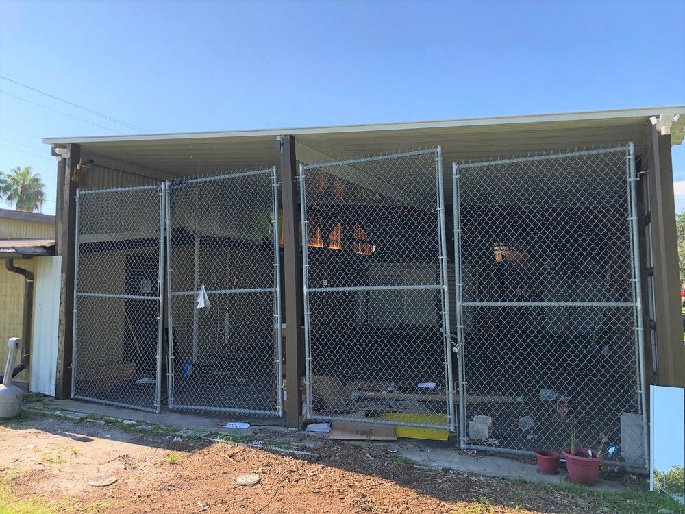 Seller Financing w/ Ample Land and Stand Along Building: 2228 9th St W, Bradenton, FL 34205